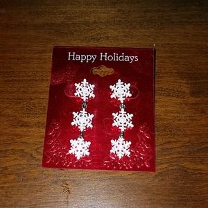 NWT snowflake earrings
